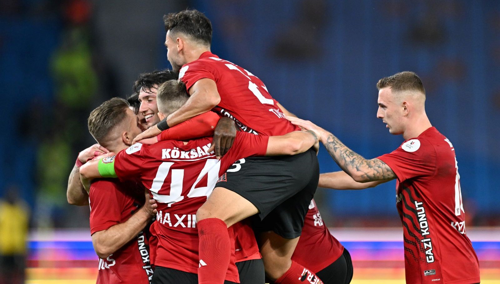 gaziantep fk yenilmiyor trabzonspor maciyla seri 4 maca cikti S2Jn56Ni