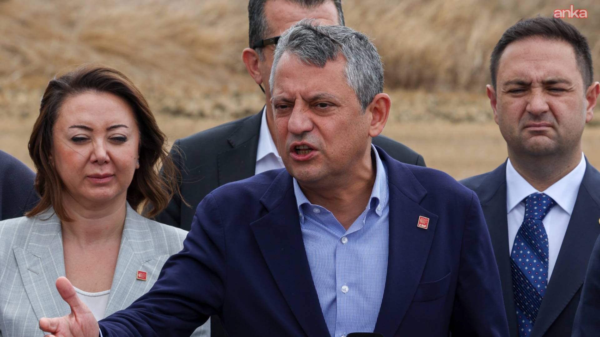 ozgur ozel trumpin hileli secim ifadesine dikkat cekti demek ki seciminde tartisma varsa mesruiyetin yok demokratik yonetmiyorsan mesruiyetin yok rnhMTp7A