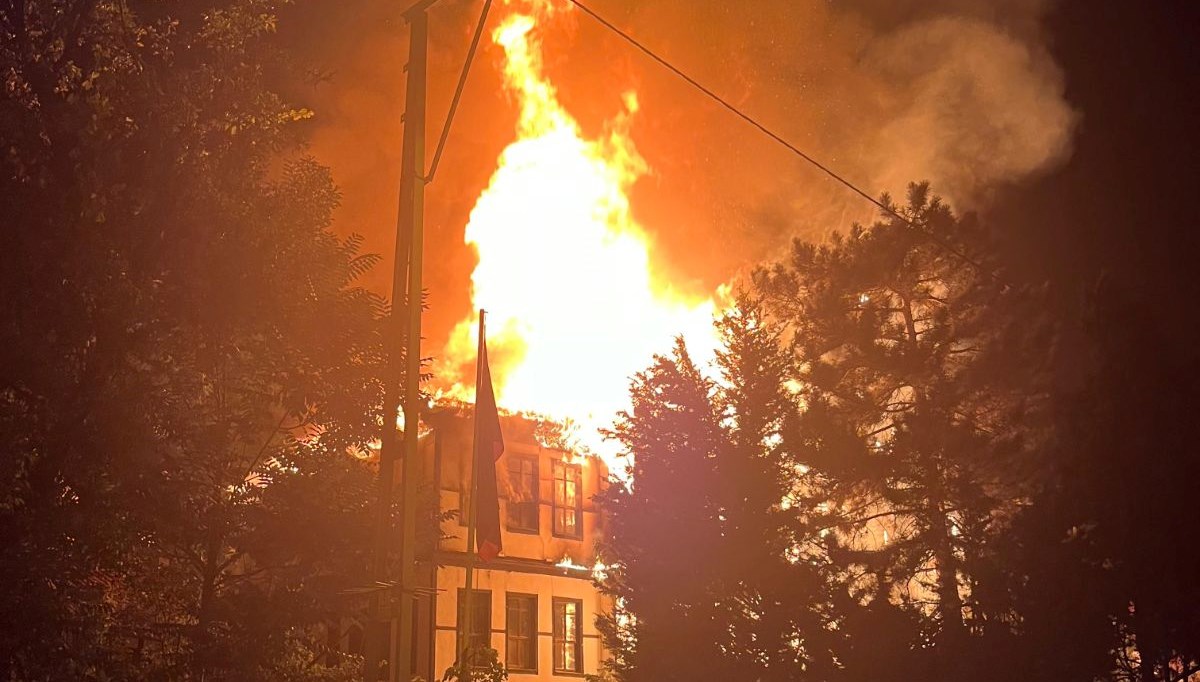 tarihi konak yanginina iki tutuklama hs5WjVUZ