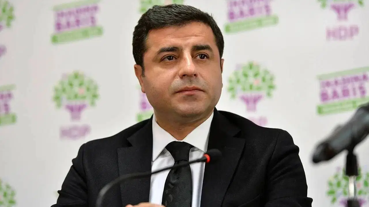 akpli vekilden carpici demirtas cikisi surece faydasi olur egCKUhUj.jpg