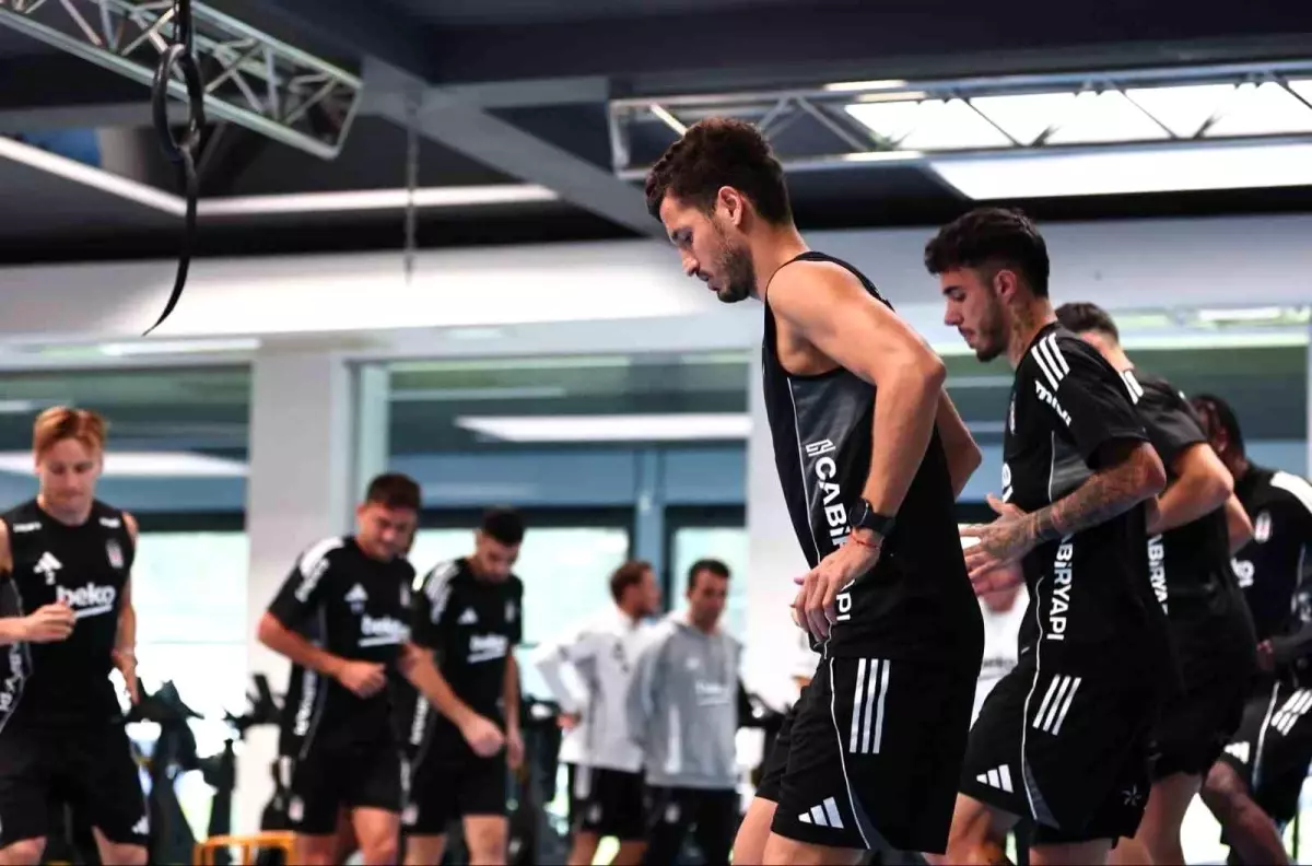 Beşiktaş, Gençlerbirliği Maçı Hazırlıklarına Devam Ediyor besiktas genclerbirligi maci hazirliklarina devam ediyor tYx7QHaE