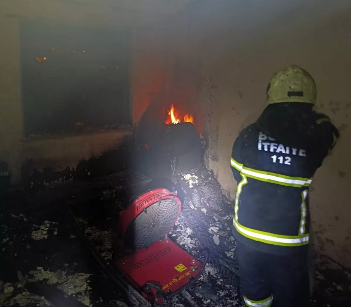 bucakta yangin panigi iarBA3Xy