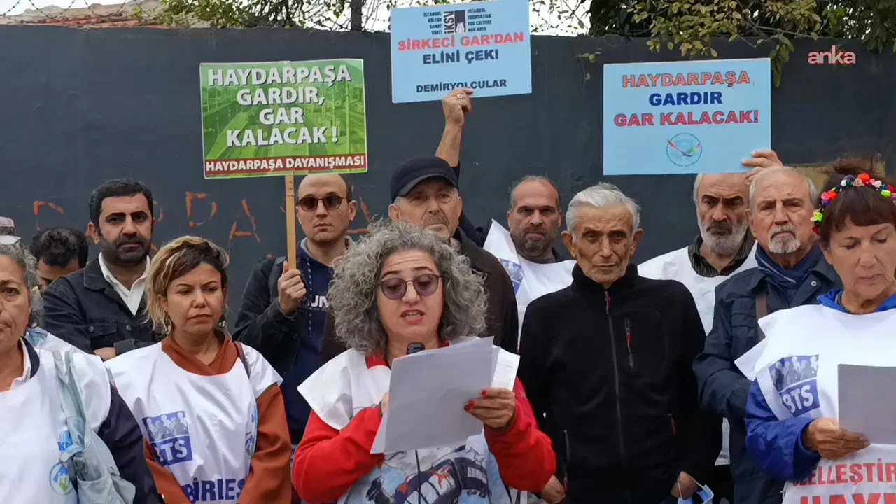 haydarpasa gari eylemi 717 gununde kultur ve sanat maskesiyle kamusal alan gasbi tepkisi jNJwyN6y.jpg
