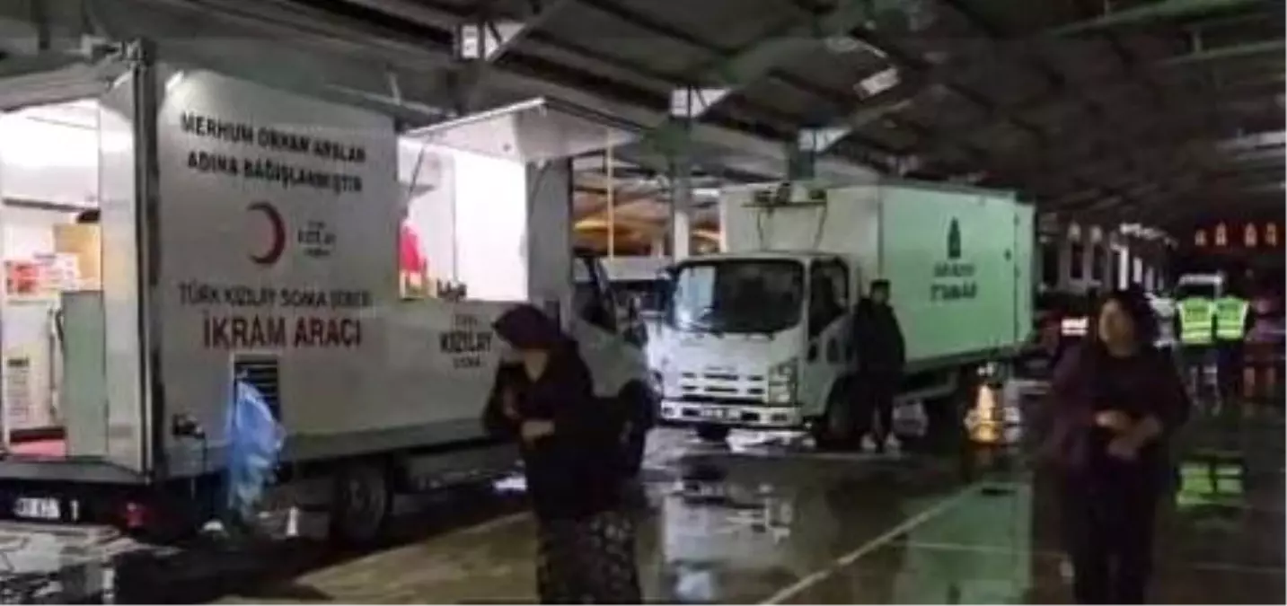 sindirgida deprem ve saganak zorluk cikardi T5avcLCn.jpg