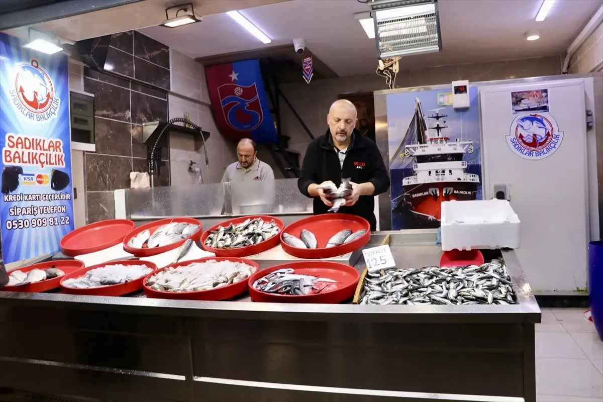 trabzonda hamsi fiyatlari 200 lira Uuv2GnST