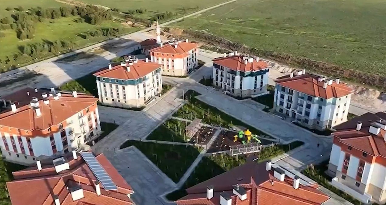 500 bin sosyal konut projesinde iban tuzagi btk sahte sayfalari kapatti m9NgSLQO.jpg