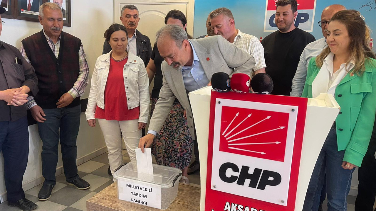 akpli-vekil-icin-yardim-sandigi-puW99kFn-2