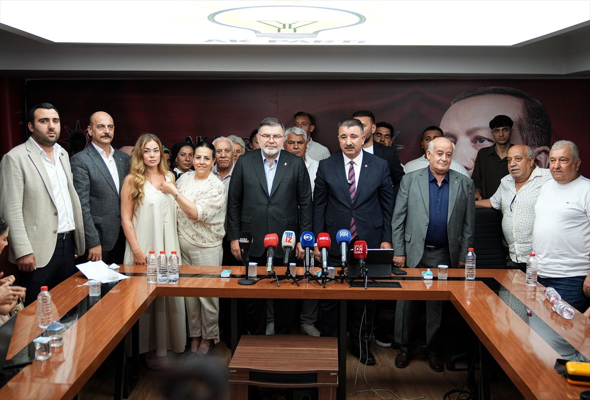 AK Parti’ye 370 Yeni Üye Katıldı